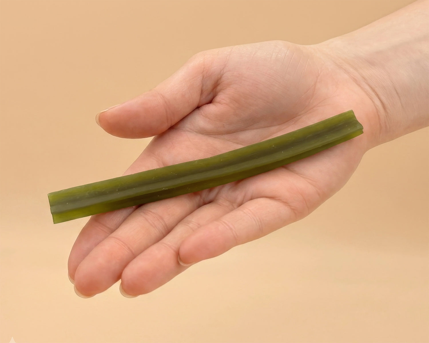 Dentální pochoutka pro psy Mersjo Dental Sticks - králík s papájou a brusinkami (7 tyčinek)